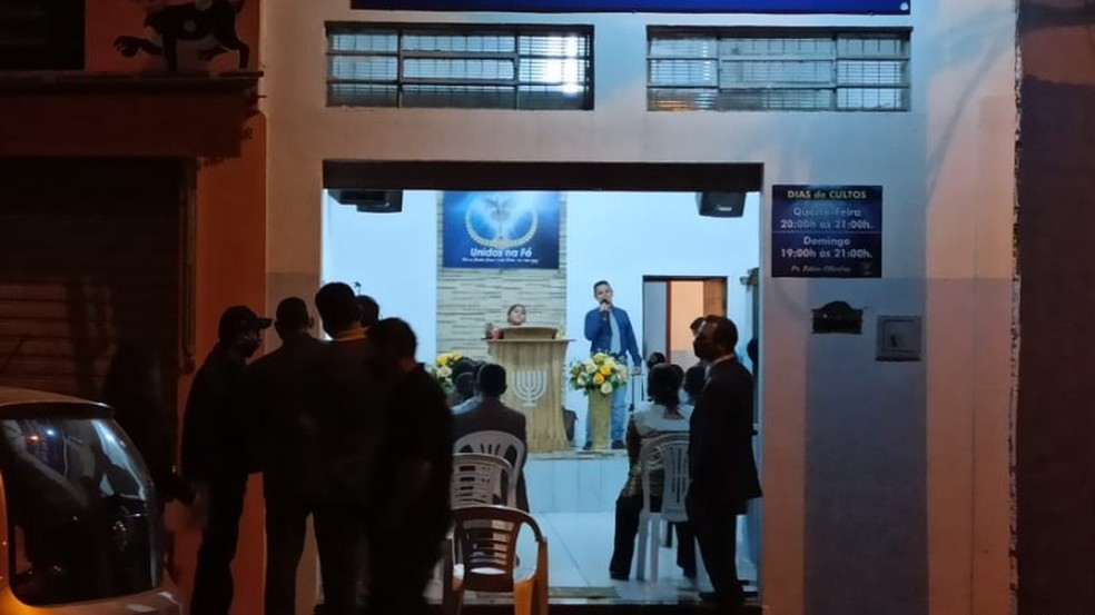 Força-tarefa interdita igreja e baile funk clandestino em São Carlos — Foto: Prefeitura de São Carlos/Divulgação