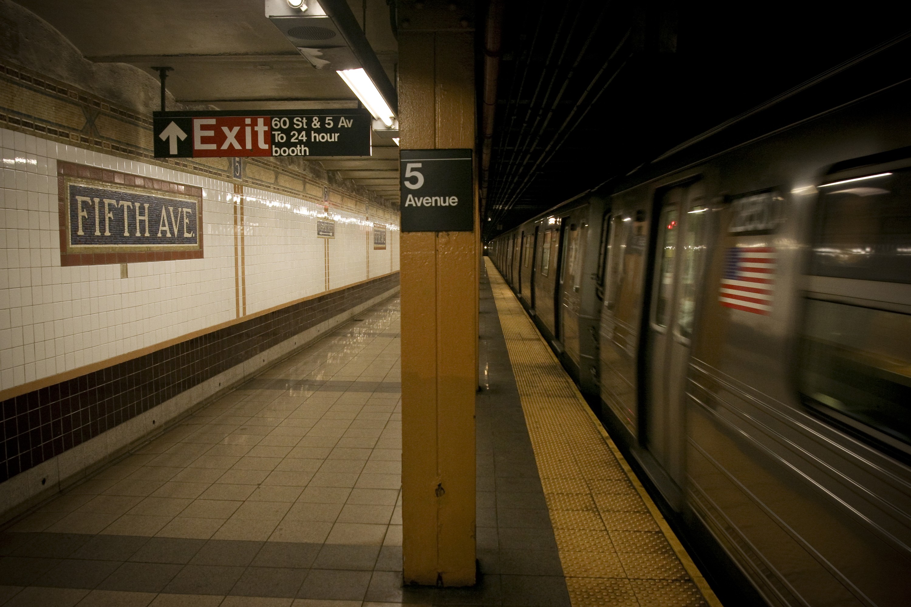 O garoto foi atropelado por um trem na estação Manhattan, uma das mais movimentadas de Nova York (Foto: Gettyimages)