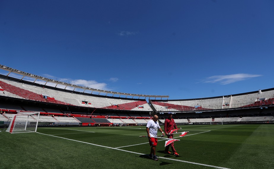 Final da Libertadores entre River Plate e Boca Juniors Ã© adiada