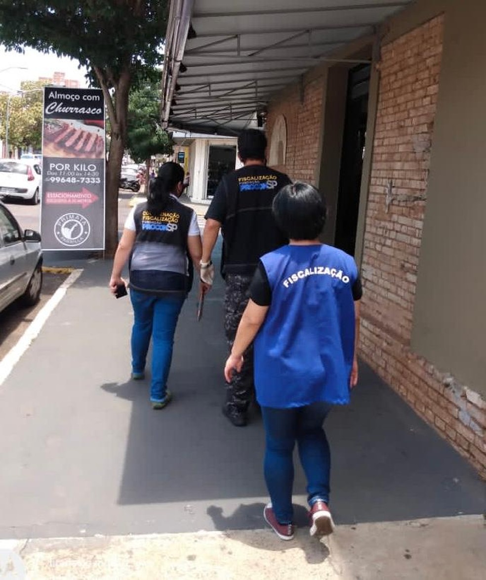 Procon-SP multou, nesta terça-feira (1º), petiscaria de Presidente Prudente por causa de publicações em rede social — Foto: Fundação Procon-SP