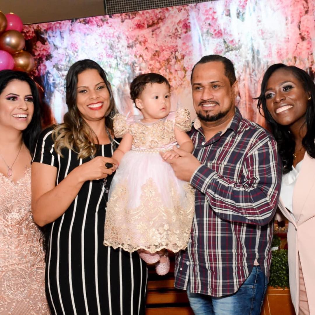 Neném e Thaís Oliveira celebram primeiro aniversário de Valentina  (Foto: Reprodução/Instagram)
