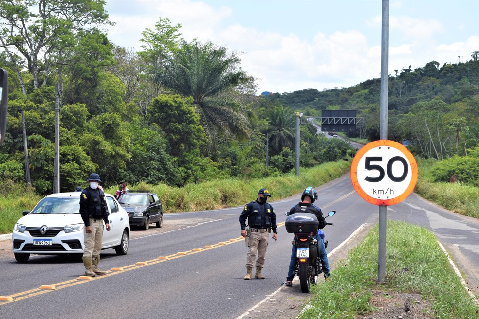 Operação Finados começa nesta sexta-feira nas rodovias estaduais e federais da Bahia — Foto: Divulgação / PRF