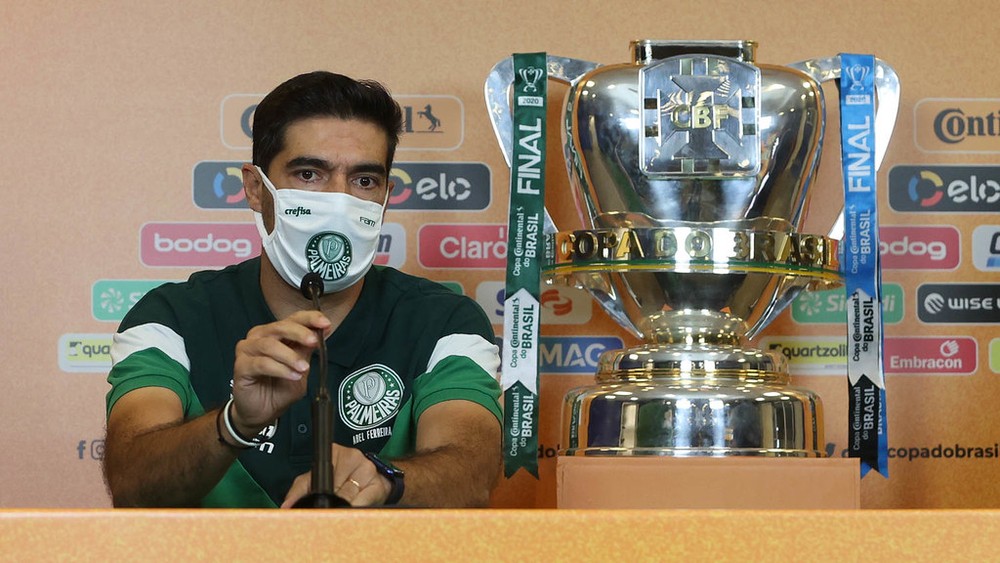 Abel Ferreira aposta na experiência do Palmeiras em decisões e projeta final: 