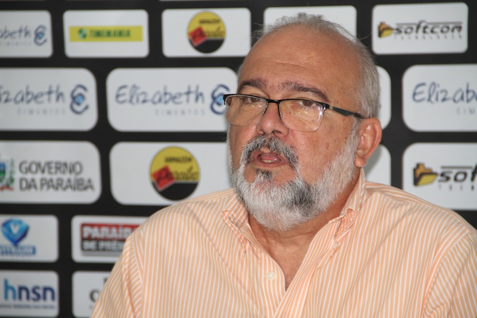 Botafogo-PB diz ter sido prego de surpresa — Foto: Cisco Nobre/GloboEsporte.com