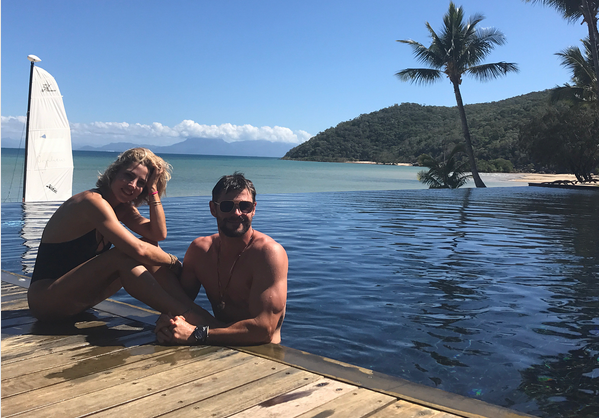 Chris Hemsworth e a esposa Elsa Pataky em uma ilha particular na Austrália (Foto: Reprodução instagram)