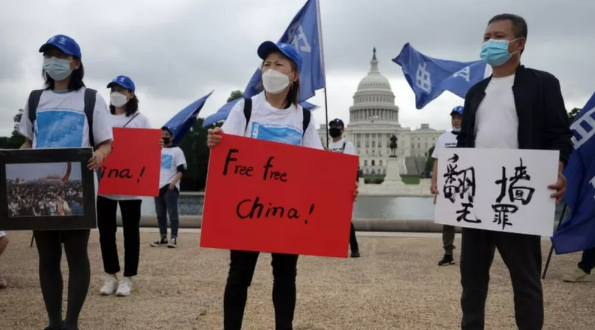 Como a China usa espiões para vigiar e desacreditar dissidentes que vivem nos EUA