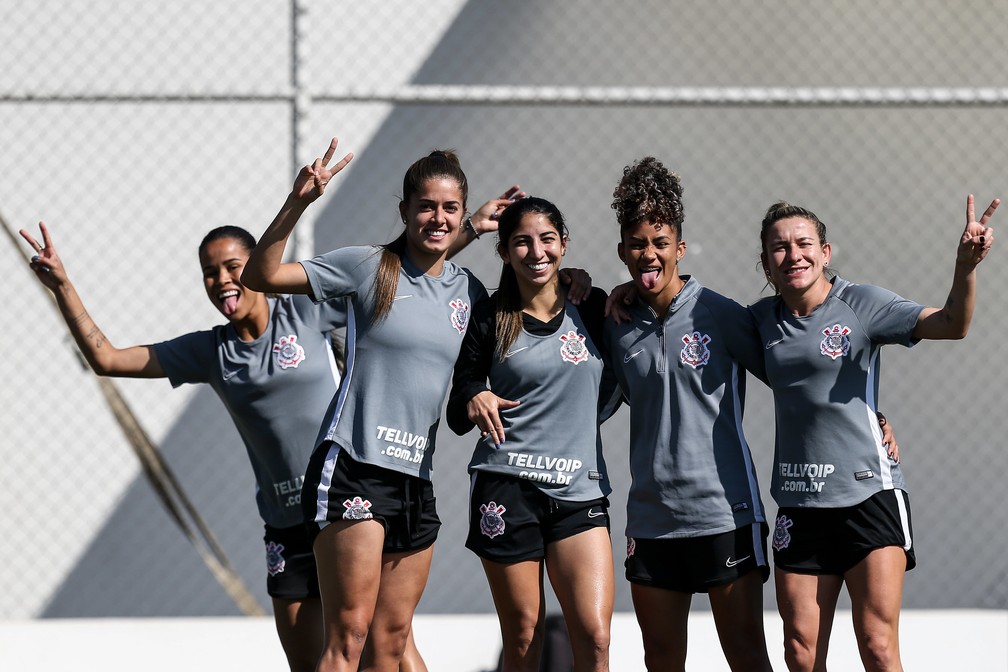 Corinthians feminino ultrapassa 700 gols e disputará mais uma semifinal