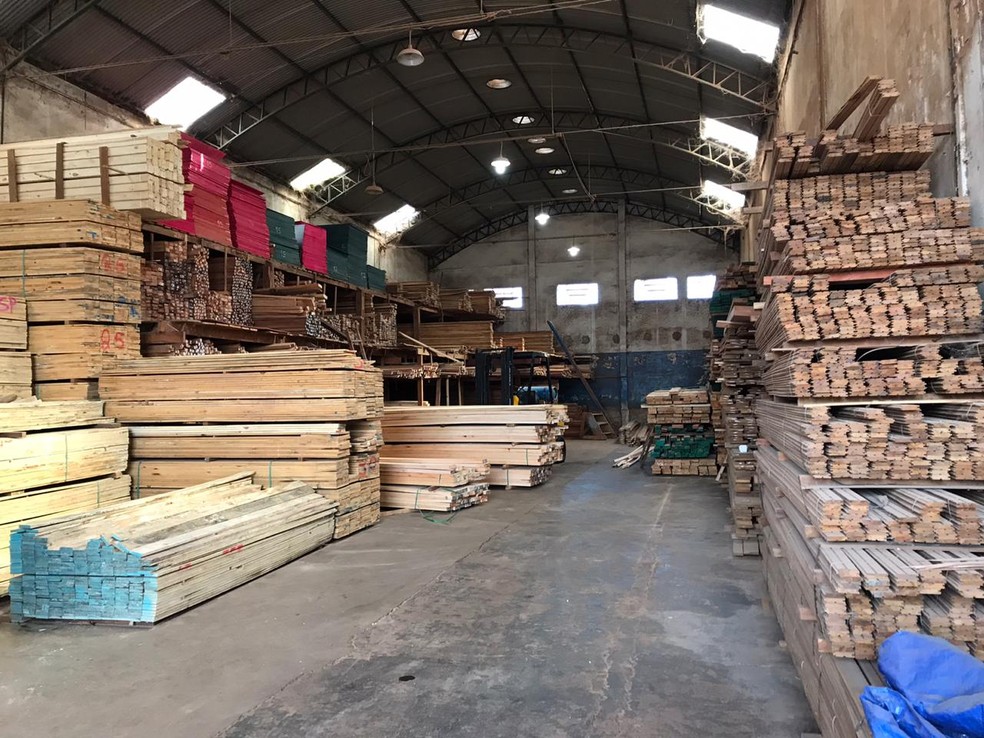 Madeireira E Multada Em Quase R 130 Mil Por Vender Madeira Nativa Sem Licenca Em Ourinhos Bauru E Marilia G1