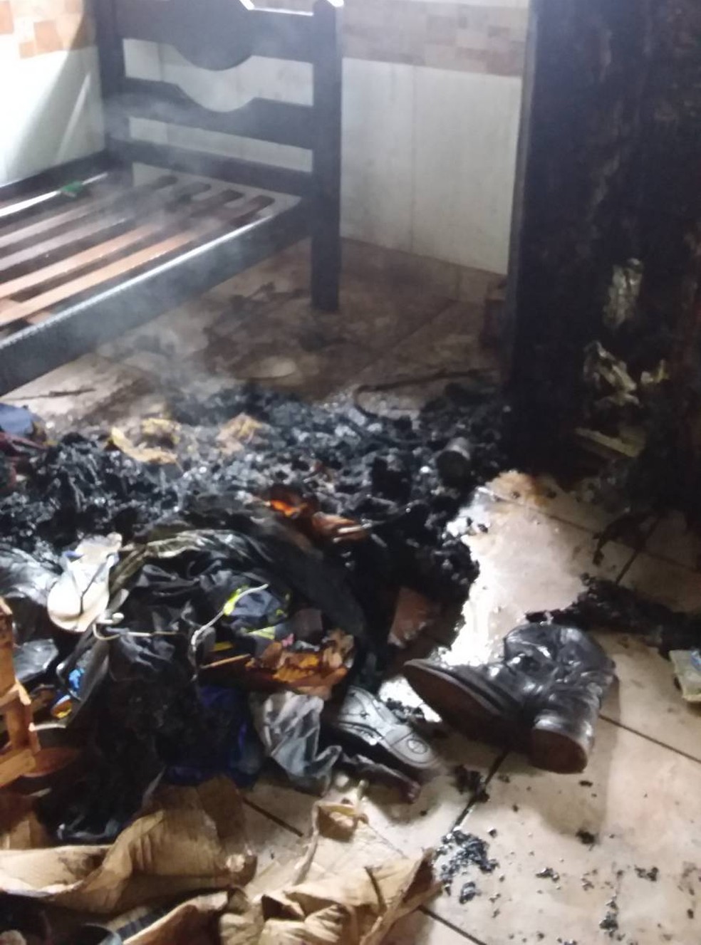Filho é suspeito de trancar idoso de 82 anos em quarto e atear fogo no cômodo em Rolim de Moura — Foto: Redes sociais