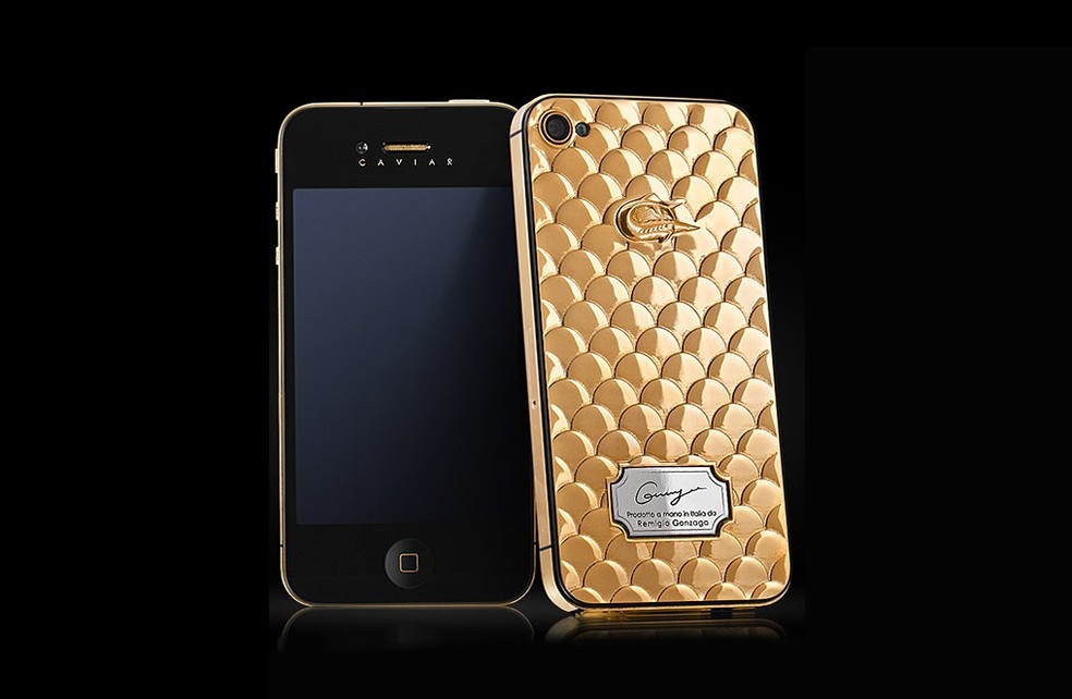 iPhone 4S tinha carcaÃ§a protetora de ouro 24 quilates â Foto: DivulgaÃ§Ã£o/Caviar