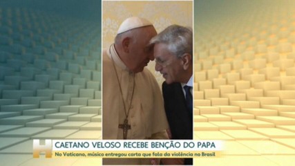 Papa Francisco admite possibilidade de dar bênção a casais do