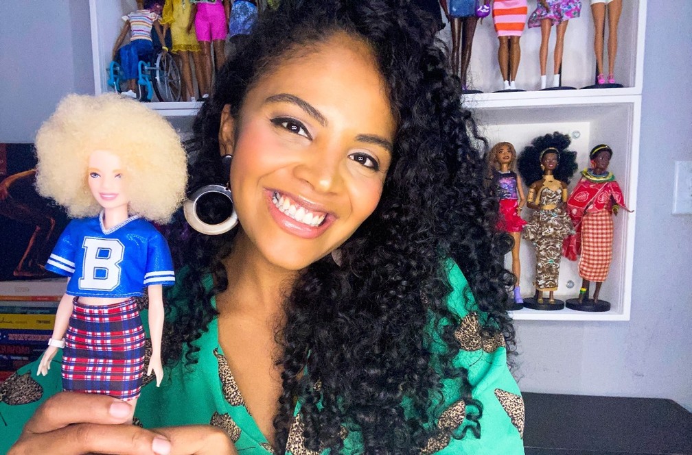 No Dia da Mulher, museu recebe exposição com mais de 60 exemplares da Barbie negra em Tatuí (SP) — Foto: Rafaele Breves/Arquivo Pessoal
