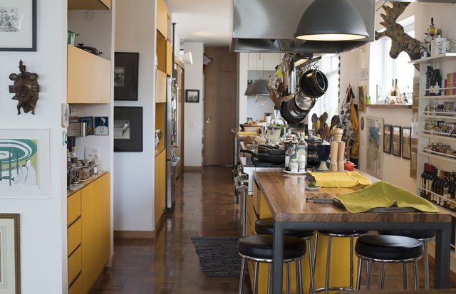A cozinha aberta de Marina Person (Foto:  Camila Guerreiro)