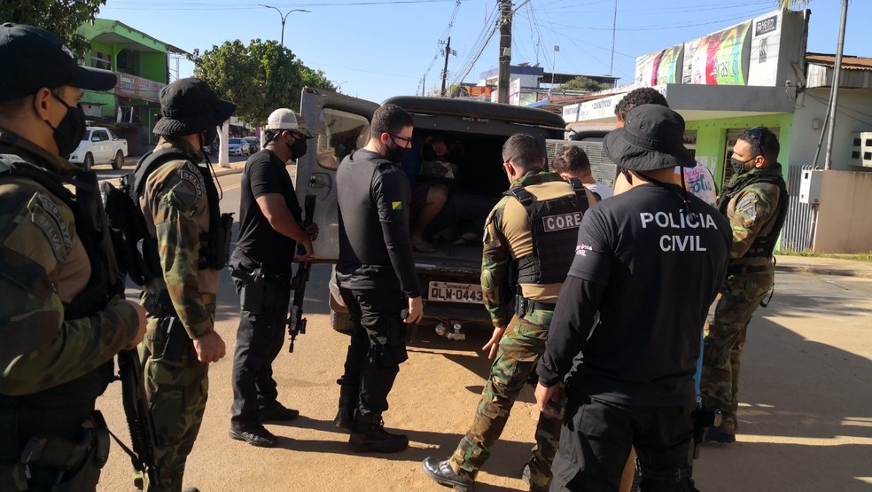 Operação da Polícia Civil na fronteira desarticula quadrilha envolvida em roubos e furtos de veículos no AC — Foto: Arquivo/PC-AC