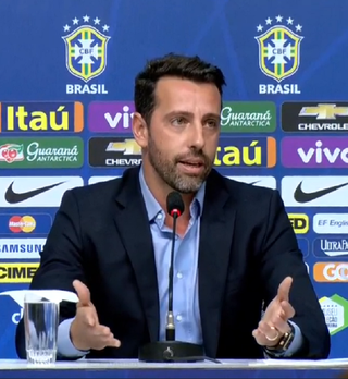 Edu Gaspar coletiva selecao olimpica (Foto: Reprodução) Edu Gaspar coletiva selecao olimpica (Foto: Reprodução)