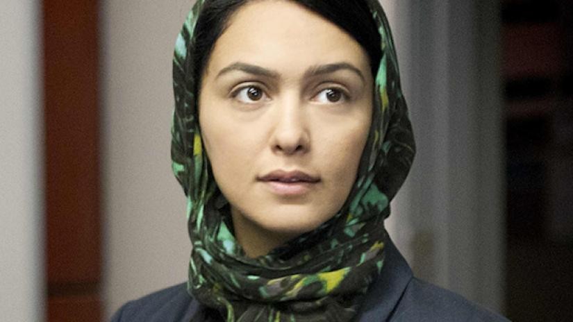 Personagem Fara Sherazi, da série Homeland (Foto: Reprodução)
