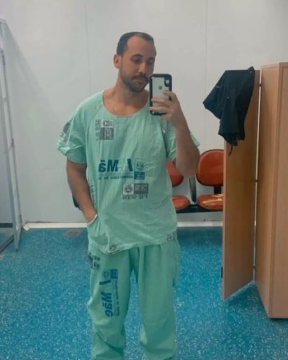 Giovanni Quintella Bezerra, médico anestesista foi preso em flagrante por estupro de vulnerável durante parto cesárea (Foto: Reprodução /Twitter)