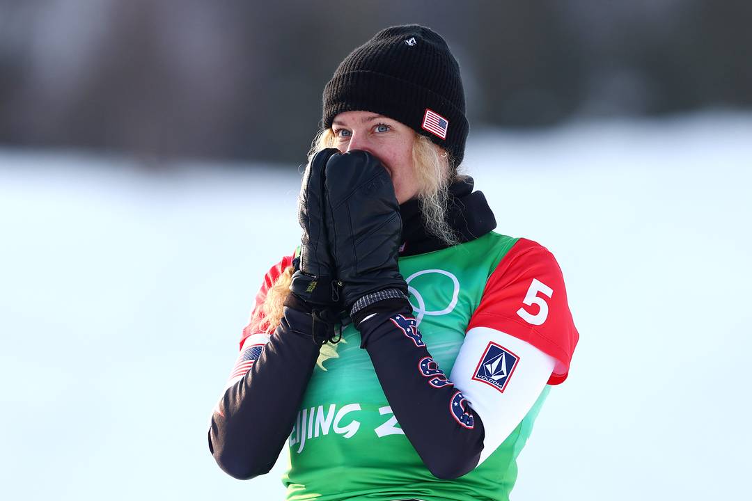 Lindsey Jacobelis, aos 36 anos e na quinta olimpada, conquista a primeira medalha de ouro