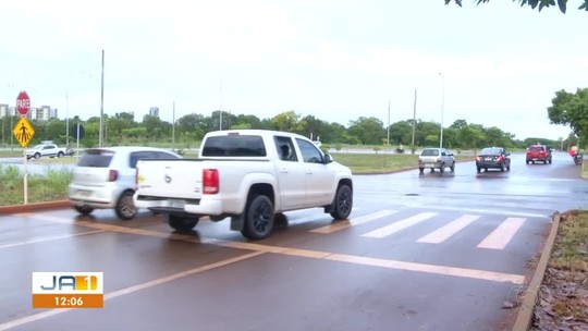 Falta de sinalização em cruzamento contribui para acidentes na maior avenida de Palmas