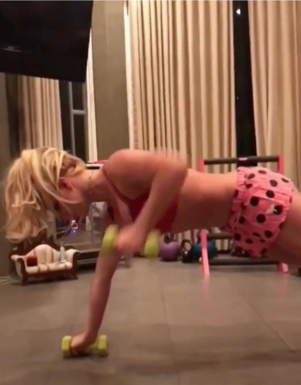 Mansão de Britney Spears (Foto: Reprodução/Instagram)