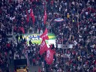 Manifestantes fazem ato contra Temer em SP; na dispersão, PM usa bombas