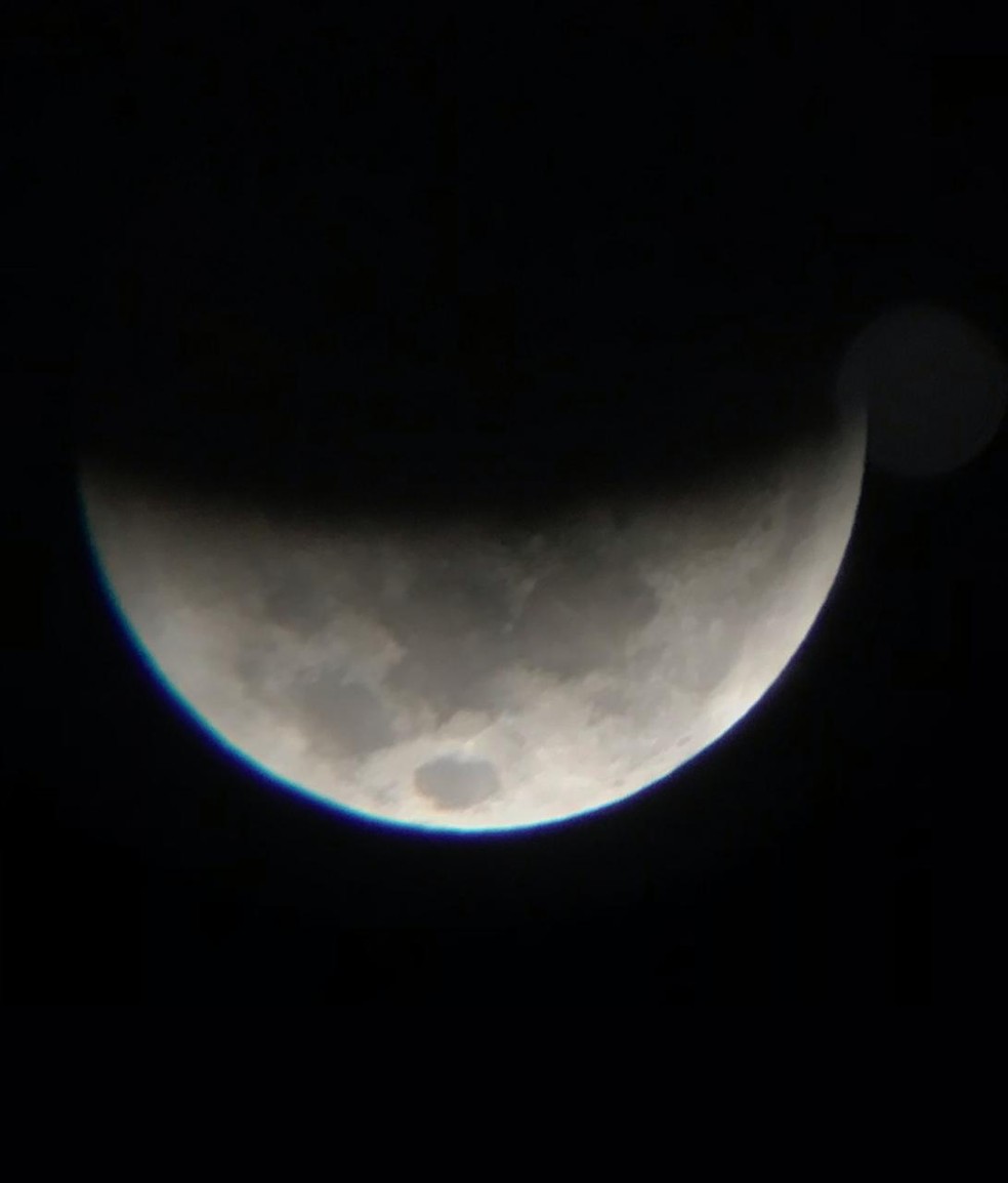 Eclipse lunar visto da cidade de Joo Pessoa  Foto: Franklin Siqueira Campos/Arquivo Pessoal