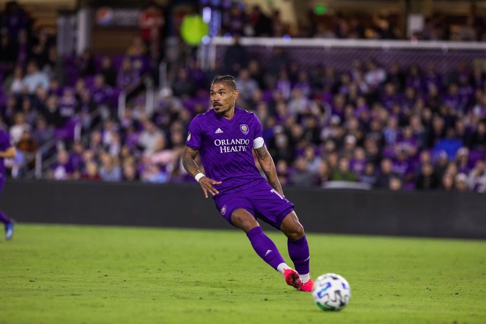 J�nior Urso em a��o pelo Orlando City � Foto: Mark Thor/Orlando City