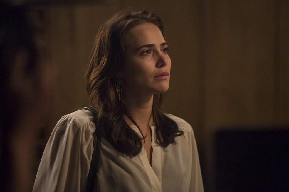 A irmã de Maura confessa que filho é de Ícaro — Foto: Artur Meninea/Gshow