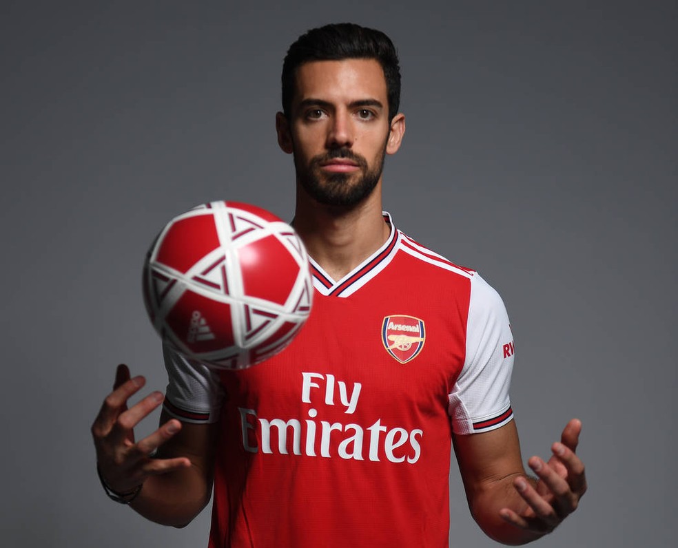 Arsenal confirma contratação de Pablo Marí por empréstimo ...