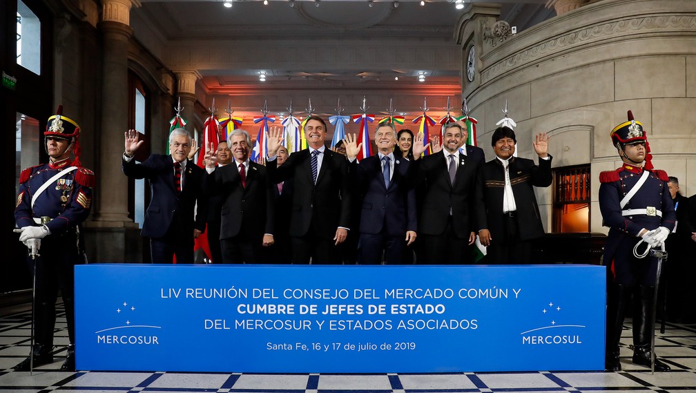 Bolsonaro participa em Santa FÃ©, na Argentina, da 54Âª cÃºpula de chefes de Estado do Mercosul â€” Foto: Alan Santos/PR