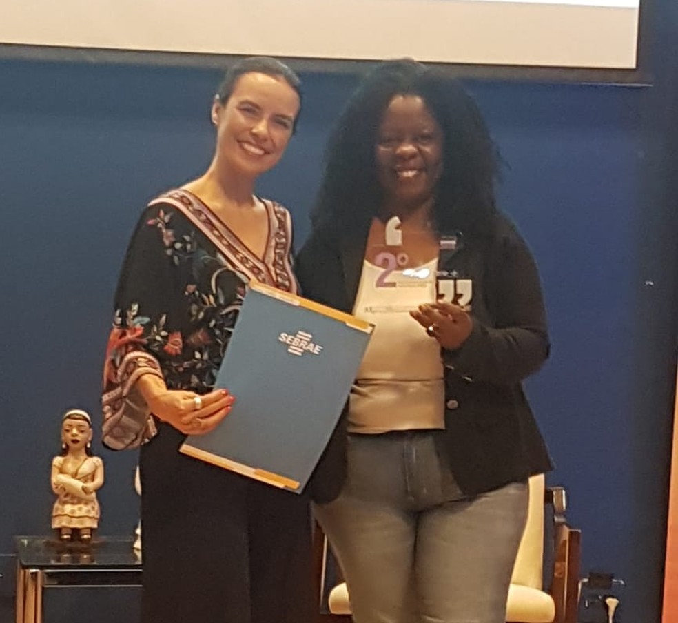 Renata Ventes won 2nd place in the 'Sebrae Business Woman Award 2022' — Photo: Reproduction/Facebook