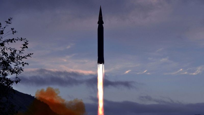 Coreia do Norte vem testando mísseis balísticos (Foto: REUTERS)