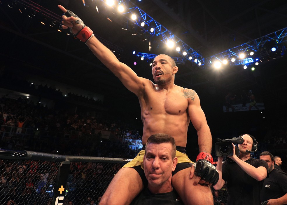 José Aldo foi campeão dos pesos-penas do UFC entre 2010 e 2015 e depois entre 2016 e 2017 — Foto: Getty Images
