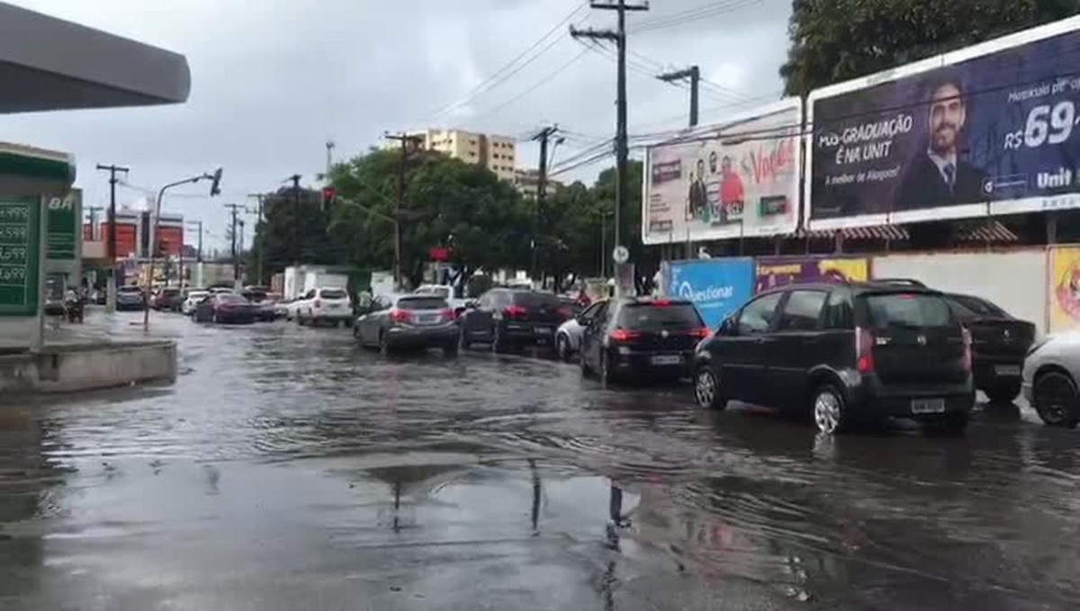 Chuva Forte Provoca Alagamentos Em Ruas E Avenidas De Maceió | Alagoas | G1