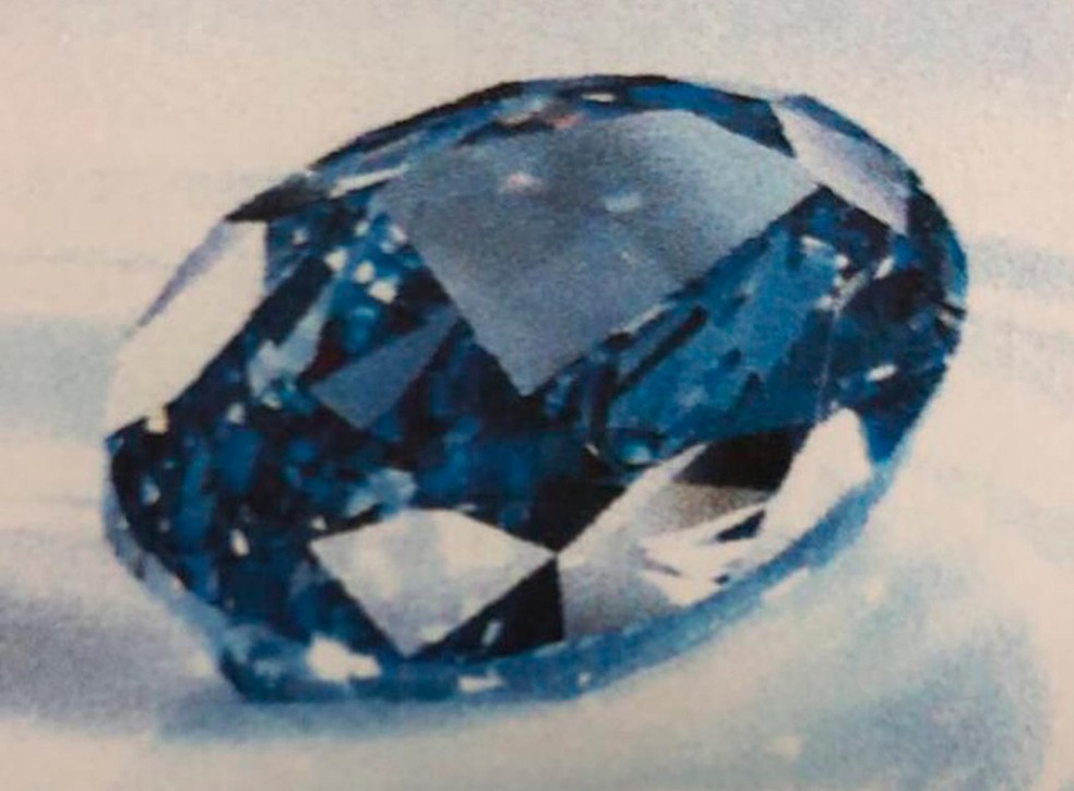 Diamante avaliado em US$ 20 milhões furtado em Dubai (Foto: Polícia de Dubai via AP)