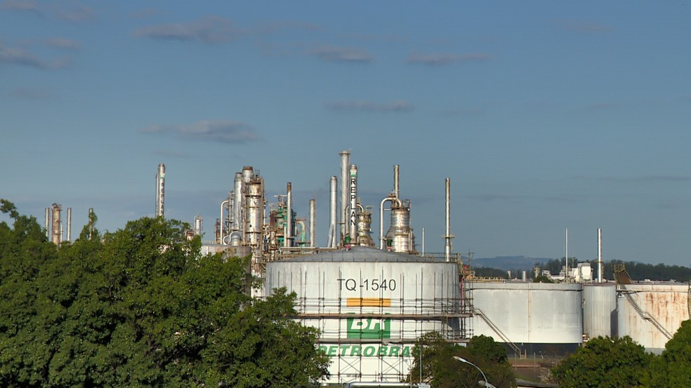 &Aacute;rea da Refinaria de Paul&iacute;nia &mdash; Foto: Reprodu&ccedil;&atilde;o / EPTV