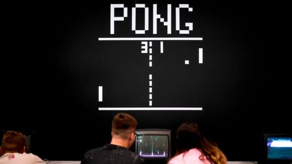 Pong, o jogo que deu origem à indústria de videogames há 5 décadas, em imagem de arquivo não relacionada à pesquisa com  minicérebros — Foto: Ina Fassbender/AFP via Getty Images