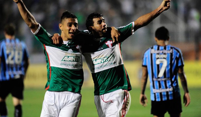 Grêmio leva 2 gols após 60 dias, mas mantém melhor defesa do Brasileirão
