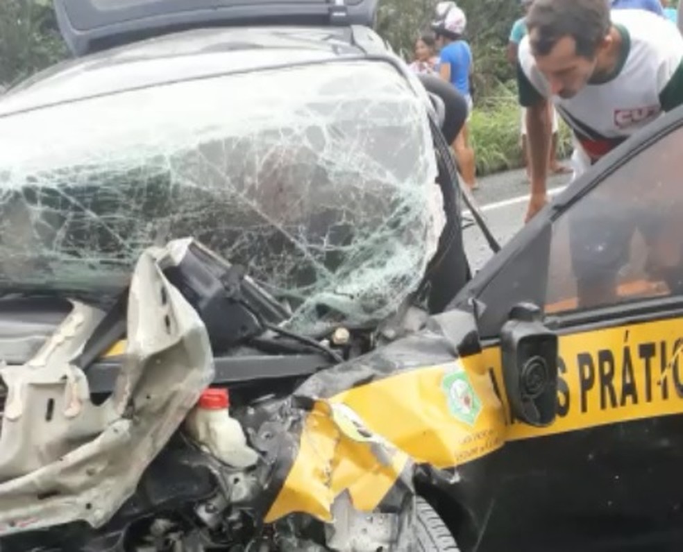 Duas pessoas morreram e duas ficaram ferias em acidente no Ceará (Foto: Reprodução)