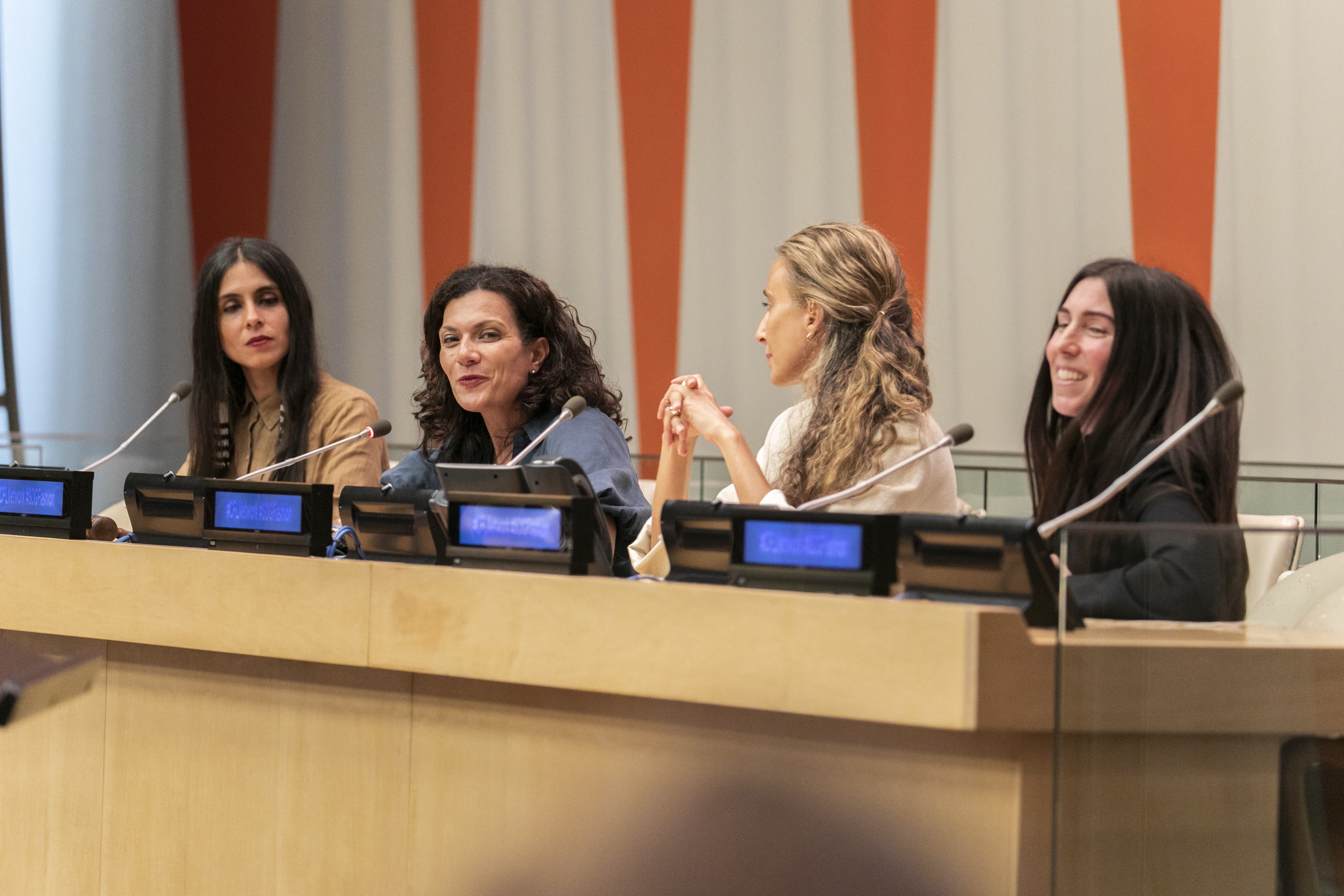 Fernanda Simon, Tricia Carey, Mara Hoffman e Stephanie Benedetto (Foto: Lisa Kato / Divulgação)
