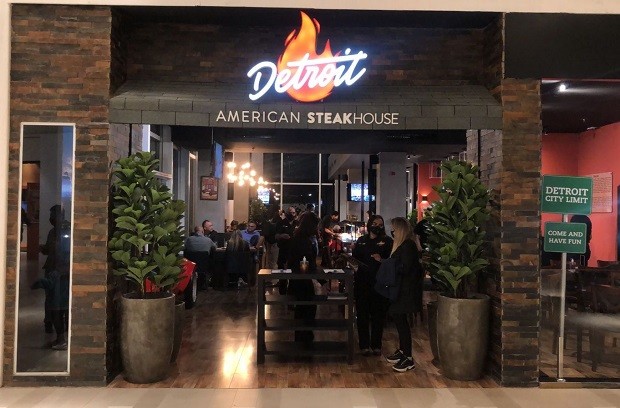 Fachada do Detroit American Steakhouse: rede quer abrir 20 franquias em 2022 (Foto: Divulgação)