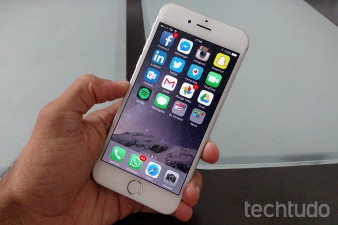 iPhone 6 dificilmente trava e tem bom desempenho (Foto: Lucas Mendes/TechTudo)