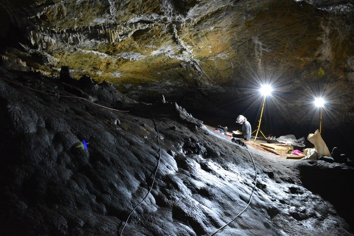 Caverna Cueva de Ardales do Paleolítico Médio em Málaga, na Espanha (Foto: Ramos-Muñoz et al.)