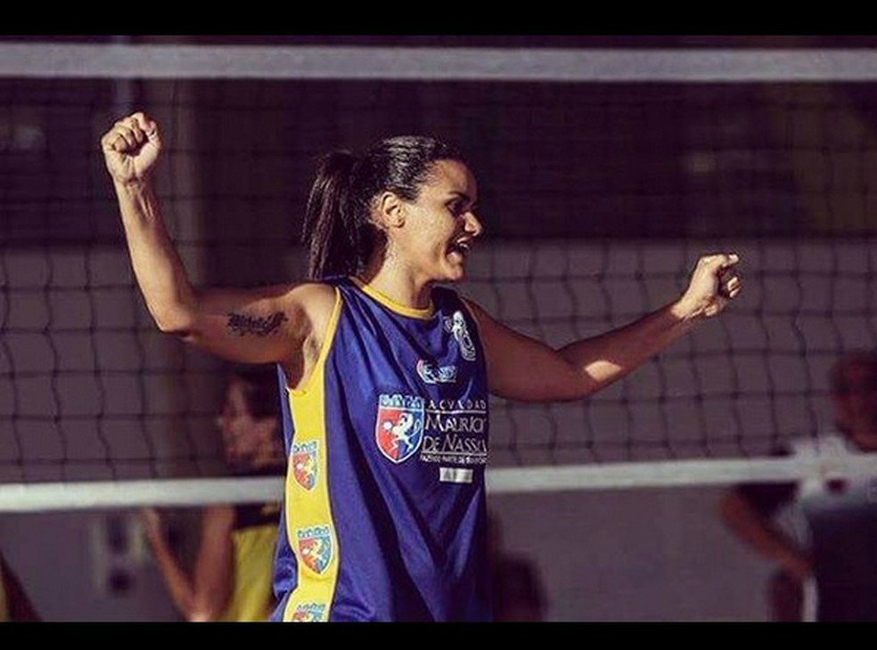 Moanna Galvão defendia o time de vôlei feminino da Uninassau Maceió (Foto: Arquivo pessoal)
