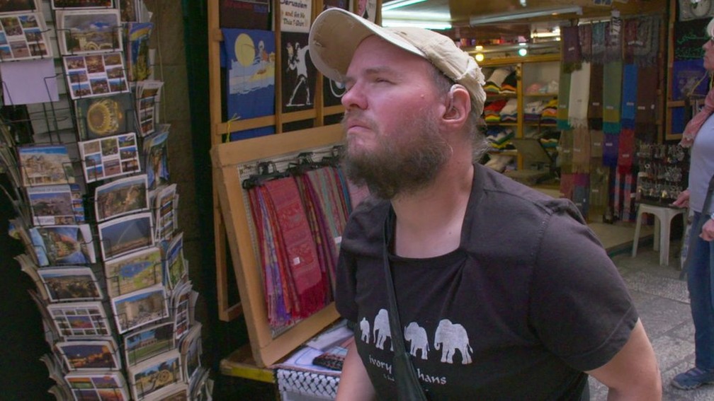 Aos 39 anos, Giles já visitou 124 países (Foto: BBC)