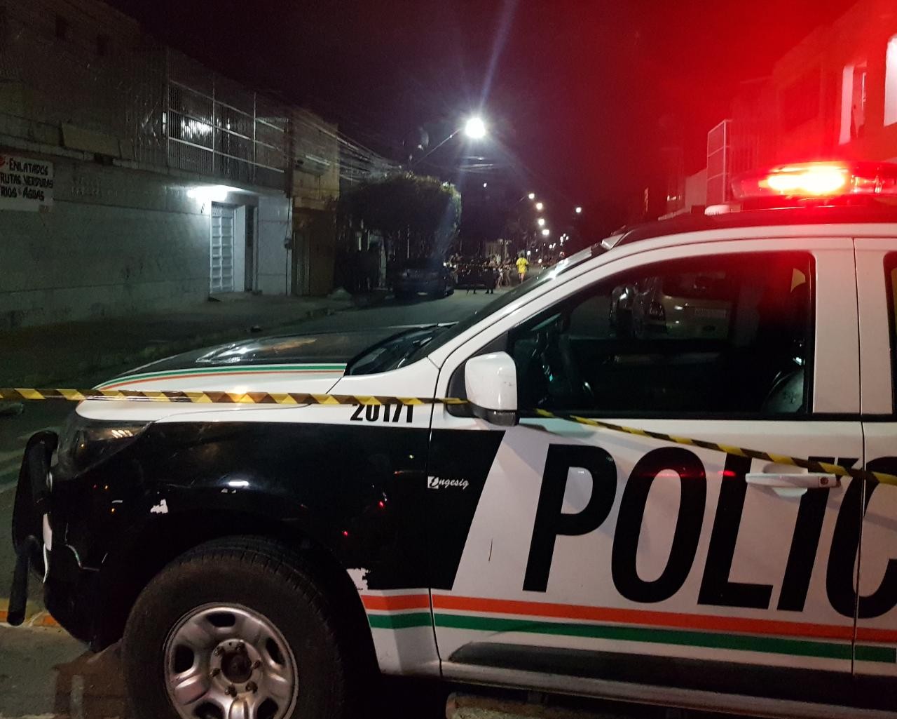Ex-presidiário é morto a tiros quando caminhava em rua do Bairro Jardim Iracema, em Fortaleza
