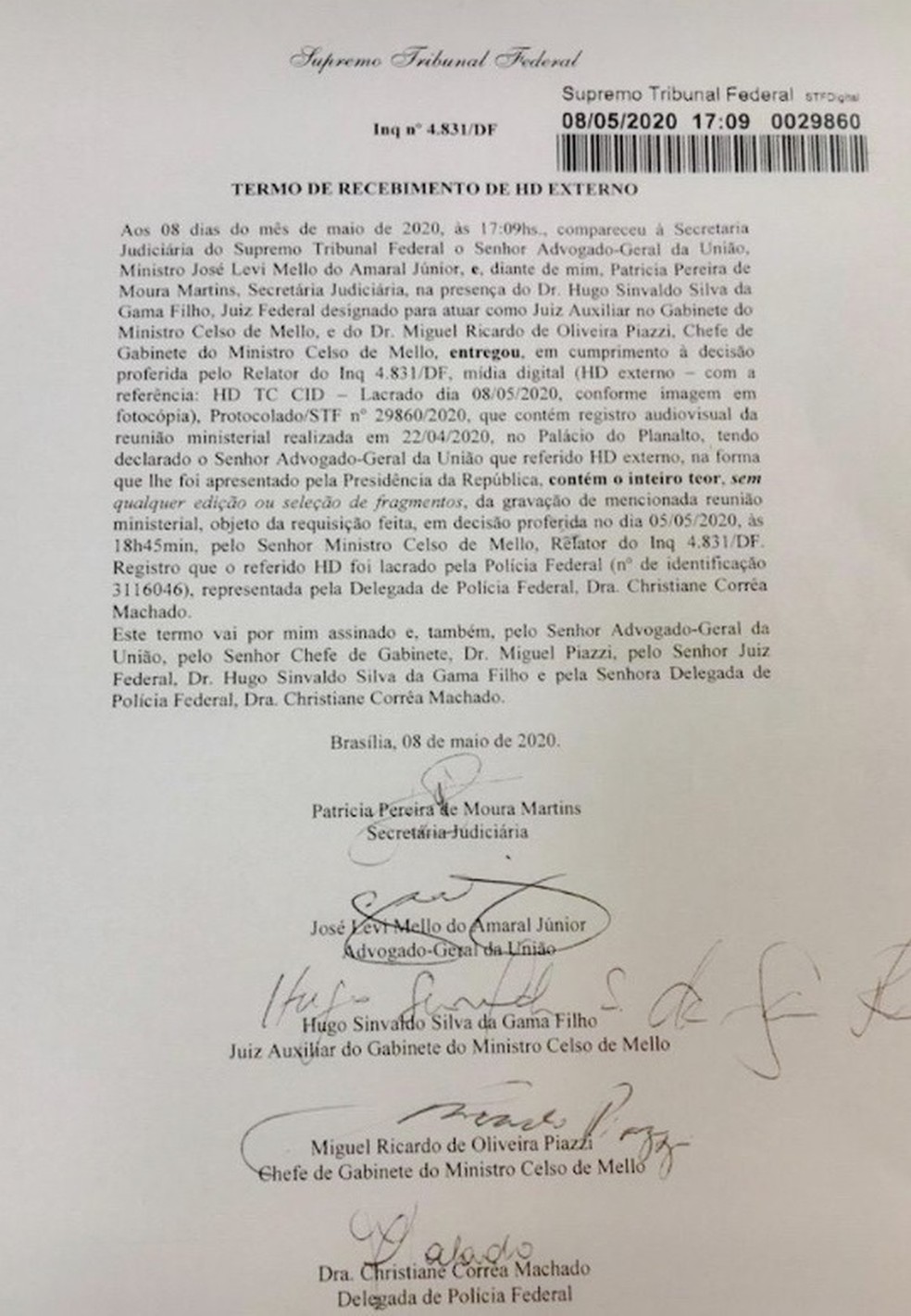 Documento relativo à entrega do material pelo governo ao STF — Foto: Reprodução