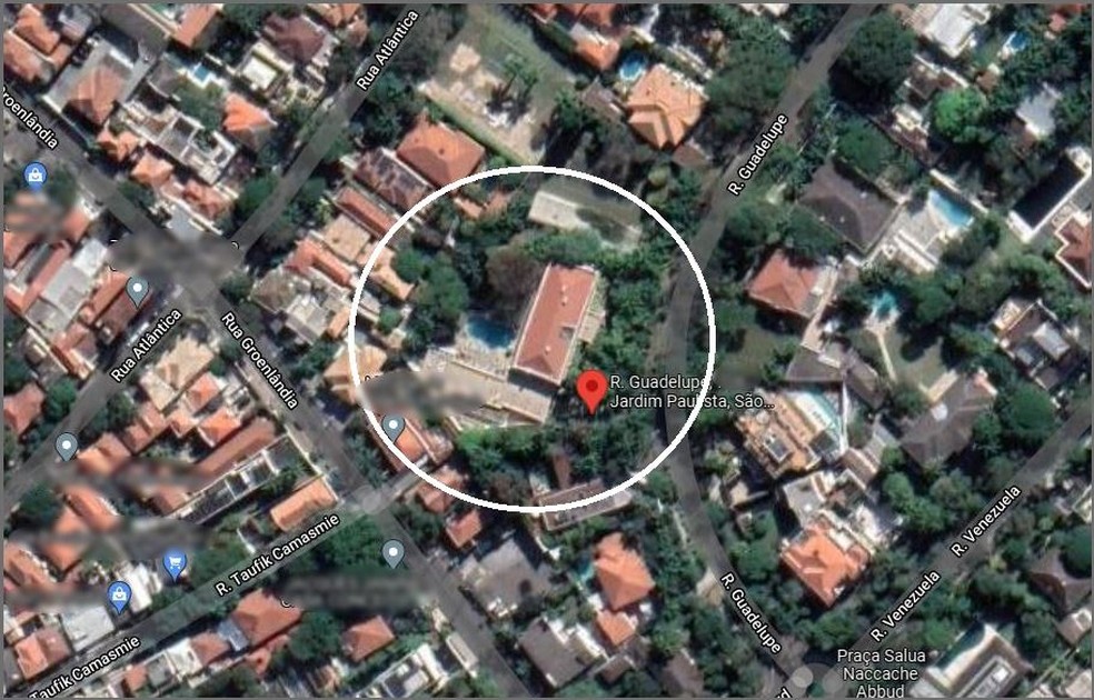 Vista aérea mostra onde fica mansão de 5 mil metros quadrados ocupada por Naji Nahas nos Jardins, área nobre de São Paulo — Foto: Reprodução/Google Maps