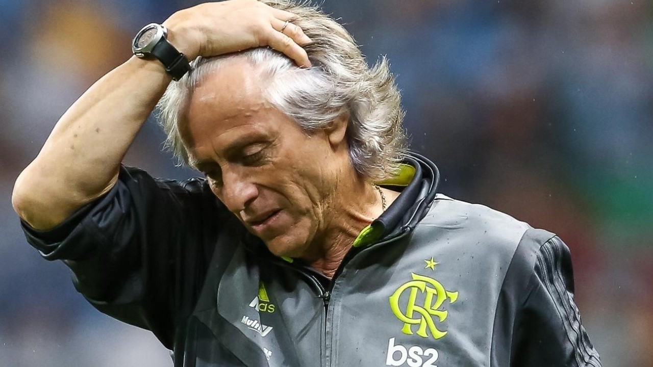 'Ser&aacute; que o Flamengo aguenta esperar Jorge Jesus?', questiona Arthur | Voz da Torcida