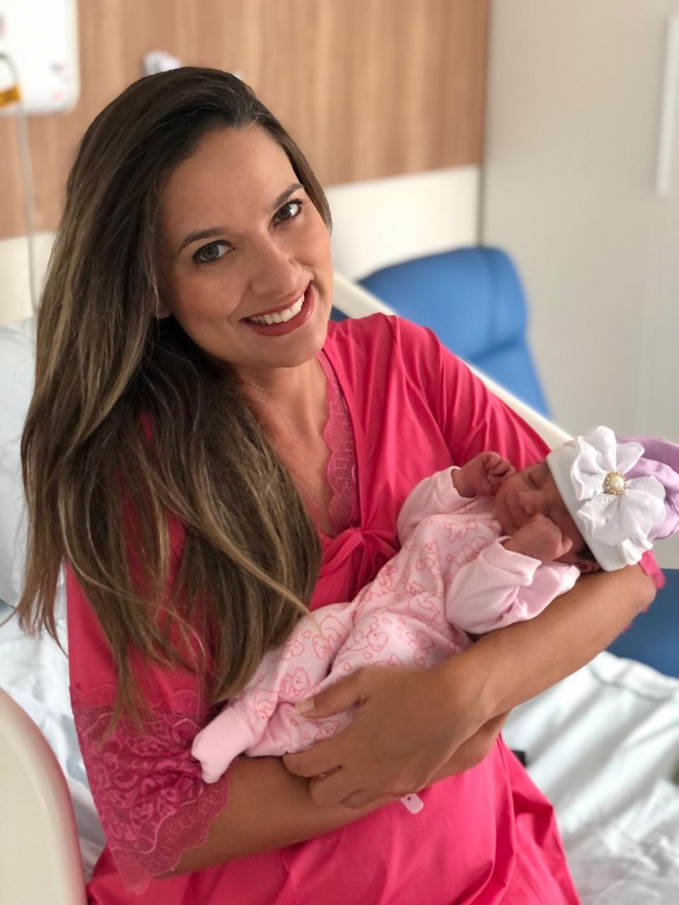 Denise Delmiro volta à apresentação do Bom Dia Paraíba | TV Cabo Branco |  Rede Globo